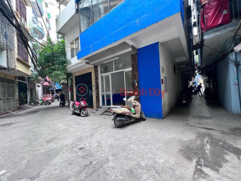 Selling La Thanh Building, Ba Dinh, 106m2 - 5 Floors, 23.5 Billion, Corner Lot, Car Avoidance, Beautiful, Square Land Title Sales Listings