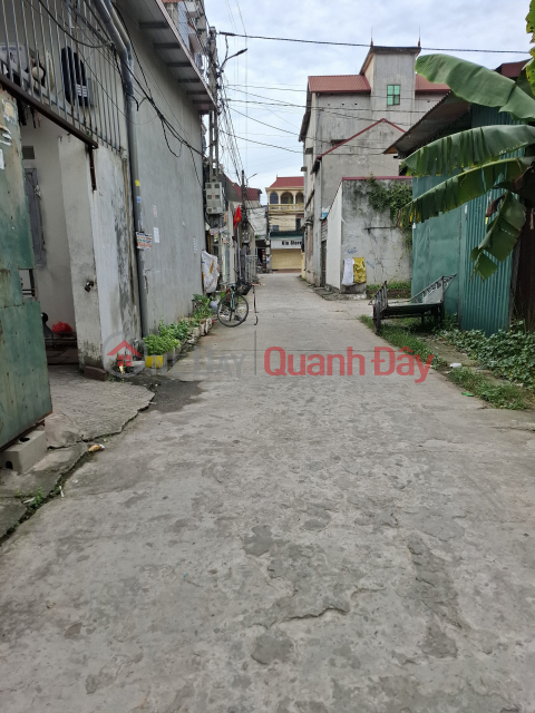 Bán nhà C4 Mai Châu, Đại Mạch 59m lô góc, oto tránh giá 2,8 tỷ TL. LH: 0936123469 _0