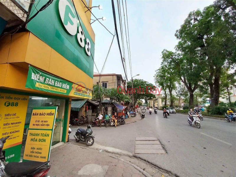 House for sale on Lang Street, Dong Da District. Book 35m Actual 45m Built 5 Floors Approximately 13 Billion. Commitment to Real Photos Description Vietnam Sales đ 13.6 Billion