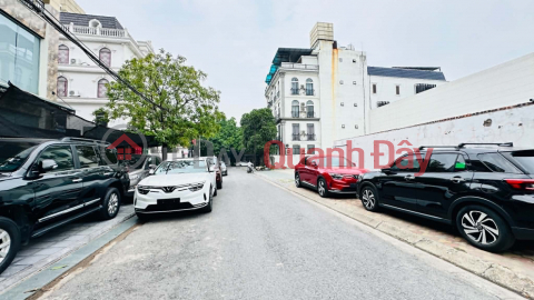 House for sale in Viet Hung, 329m², 12.2m frontage, subdivided plot, sidewalk, parking available day and night. _0