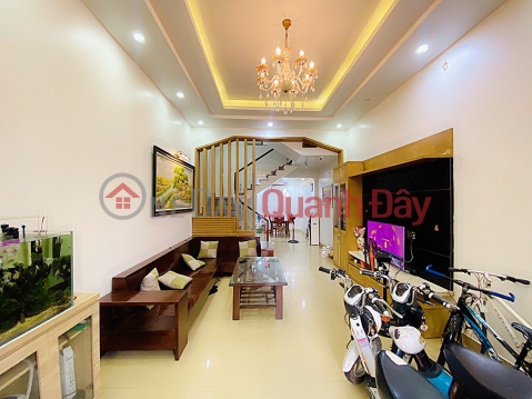 House for sale, subdivision 193 Van Cao - Thu Trung, 64m2 4 independent floors PRICE 5.2 billion VND _0