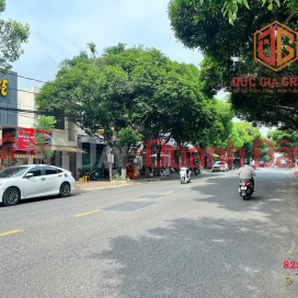 HOT! House for sale 1T2L, 245m2 on Phan Trung street near VinCom, price 27 billion _0