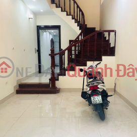 PHÂN LÔ HIẾM-Ngõ 61 Hoàng Cầu 57m/ 4Tầng, MT 4m, trước nhà 8m, 2 mặt ngõ 26.5 Tỷ _0