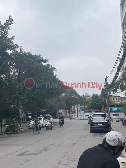 Villa for sale on To Ngoc Van Street, Tay Ho District. 426m Approximately 135 Billion. Commitment to Real Photos Accurate Description. Owner Thien Chi _0