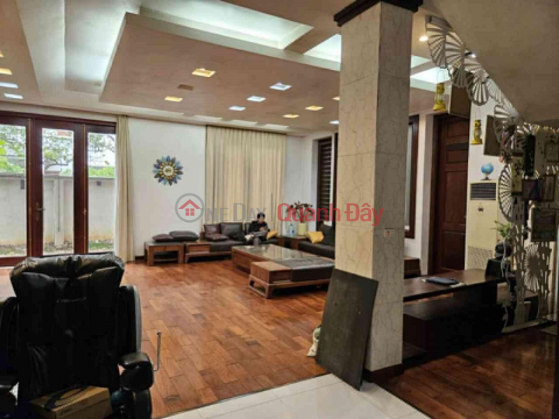 , Please Select, Residential Sales Listings đ 76.3 Billion