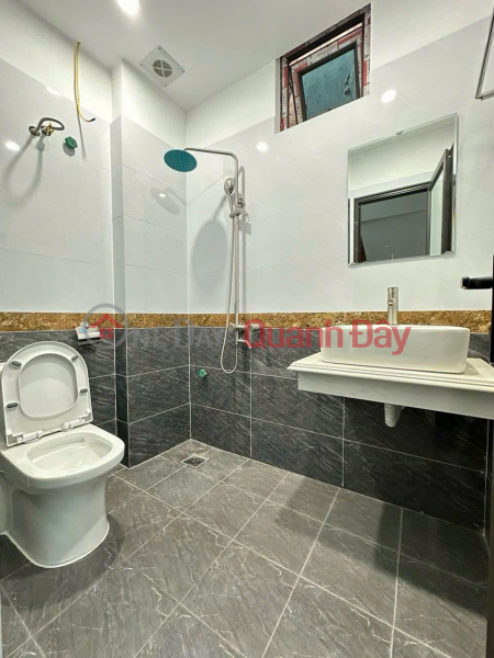 Property Search Vietnam | OneDay | Residential | Sales Listings | House for sale in Thach Ban - Alley with multiple access points - Cars can easily drive right to the door. Price: 6.2 billion VND