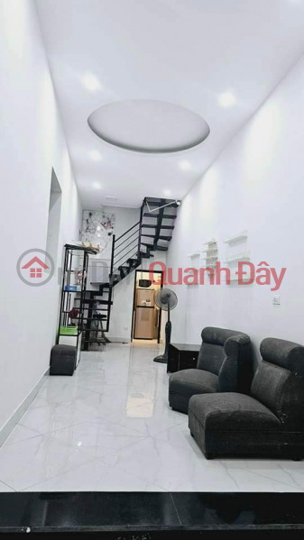 Property Search Vietnam | OneDay | Nhà ở, Niêm yết bán | THANH XUÂN, HIẾM, MẶT PHỐ , LÔ GÓC , Ô TÔ ĐỖ CỔNG
33m2 x 3,45T, nhà mới ( ảnh thật 100%)