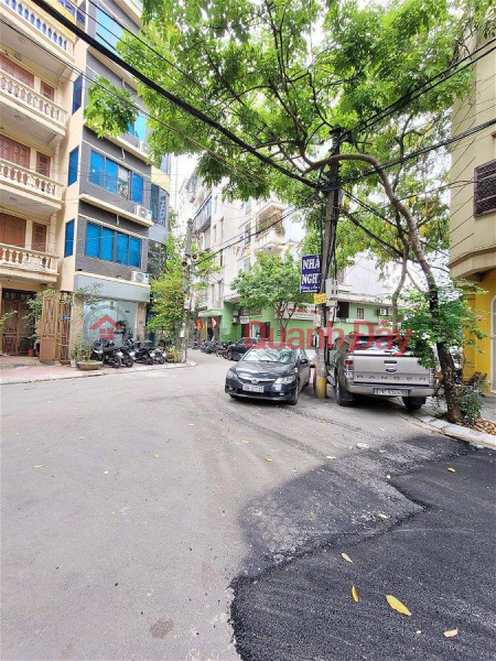 Extremely rare! vip Vinh Phuc street-three communal houses-lotteries-cars-new house-elevator-45m*6t-MT5m Sales Listings