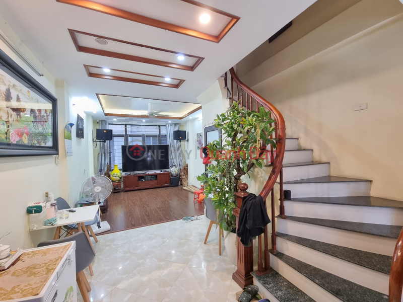 Urgent sale of Hoang Liet house, area 48m2 x 5 floors, price 5.5 billion, wide alley, airy, near main road, live right away Sales Listings