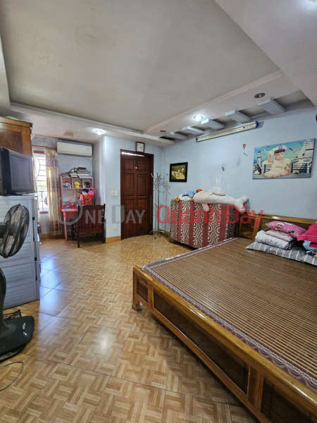 House for sale in lane 739 Nguyen Van Linh, 48m2, 4 floors, corner lot, parking for a few cars, Price 3.58 billion | Vietnam | Sales, đ 3.58 Billion