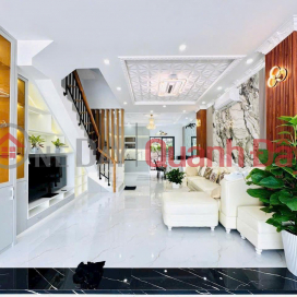 STUNNINGLY BEAUTIFUL 4-STORY HOUSE, LOCATED ON DAO TONG NGUYEN STREET, WITH CAR PARKING AT THE DOOR, LUXURIOUS INTERIOR. _0