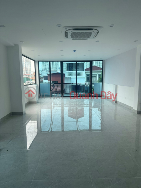 Hiếm có MP Vương Thừa Vũ 75m² 8 tầng lô góc vỉa hè rộng toà văn phòng 52.5 tỷ Việt Nam, Bán | đ 52,5 tỷ