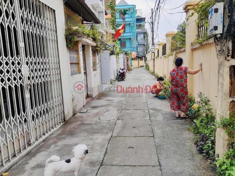 Property Search Vietnam | OneDay | Residential Sales Listings 109m Front 4m Nhe 10 Billion Hoang Quoc Viet Cau Giay Street. Parking Lot Stop Day and Night. Apartment Construction Investment Price