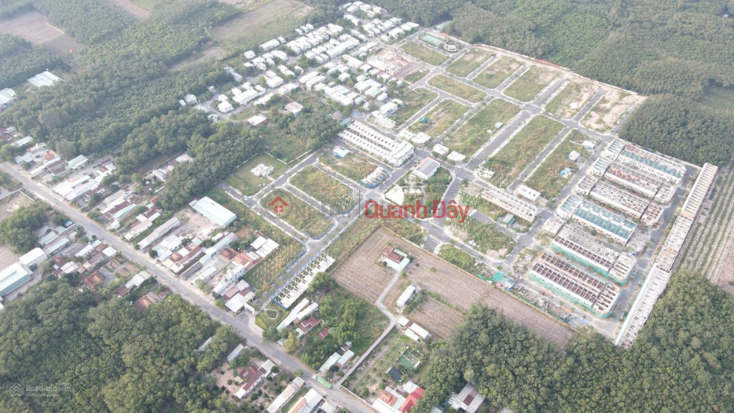 đ 1.85 Billion | Land for sale in Hoa Loi 14-6 Ben Don Hoa Loi Ben Cat Binh Duong Area: 5x18 = 90 m2 100% residential land Near industrial park