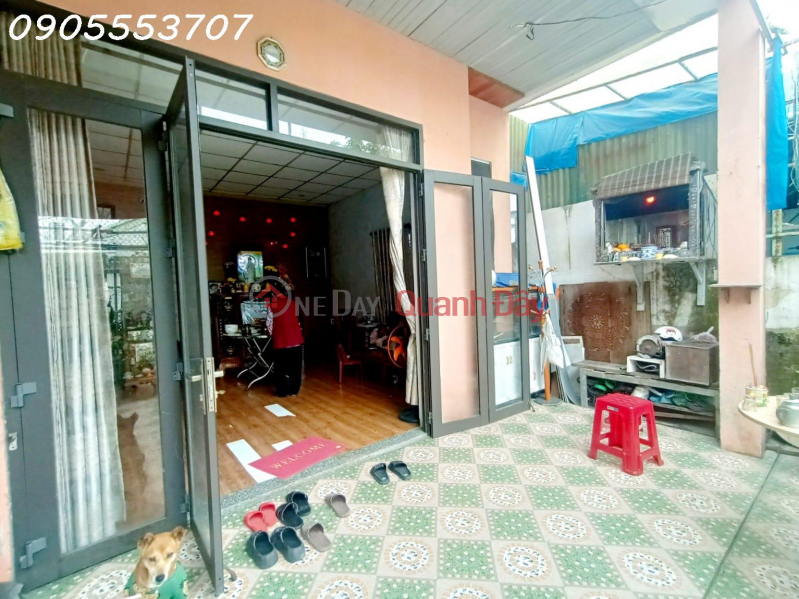 SHOCKING PRICE ONLY 2.x BILLION (only x is for sale) - HOUSE area 117m2 close to the front of NGUYEN CONG HOAN, Da Nang Sales Listings