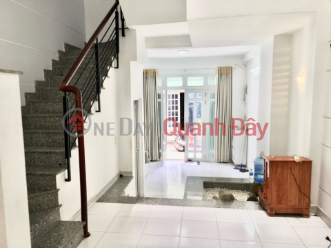 BEAUTIFUL 2-STORY CHEAP HOUSE - NGUYEN SI SACH - ONLY 9 MILLION\/TH _0