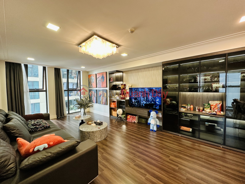 Hoang Thanh Tower apartment for sale 114 Mai Hac De, 77m2, 1 bedroom 1, middle floor, 10.4 billion fully furnished Sales Listings