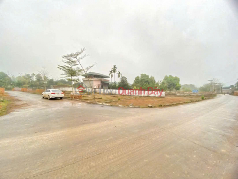 CHÍNH CHỦ BÁN LÔ ĐẤT ĐẸP - GIÁ TỐT - Vị trí đẹp tại Hạ Bằng, gần ĐH FPT, ĐH Quốc Gia Niêm yết bán