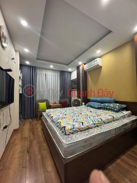 đ 8,8 tỷ, PHÙNG CHÍ KIÊN 30M x5 TẦNG 8,8 TỶ-PHÂN LÔ,Ô TÔ TRÁNH NHÀ DÂN XÂY,2 THOÁNG,FULL NỘI THẤT