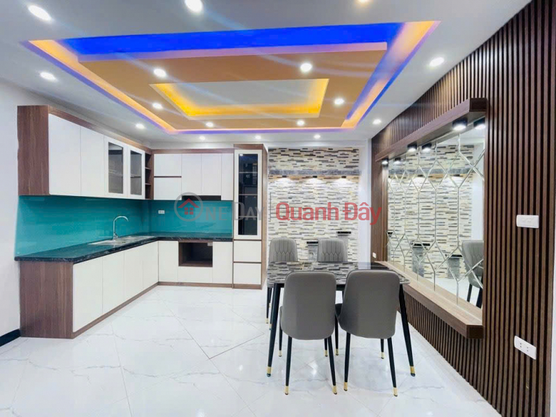 HIẾM HÓT!!- NHÀ ĐẠI ÁNG GẦN HỒ ĐIỀU HOÀ - GẦN NHIỀU TIỆN ÍCH - Ở SƯỚNG Niêm yết bán