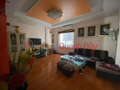 House for sale in Duc Dien, adjacent to Phuc Dien Ward, 56m2 5T, divided into sidewalks, cars avoid entering the house 8.6 billion _0