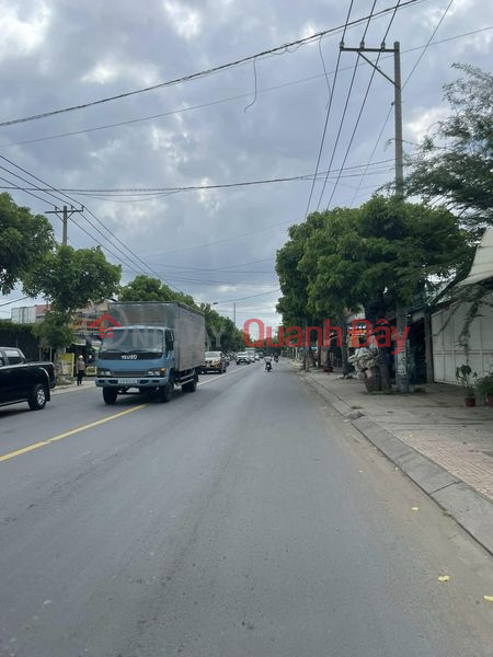 Land in Front of Nguyen Van Bua, Hoc Mon, Ngang Surface, Road 40m Sales Listings