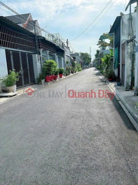 đ 3.75 Billion House for sale 1T1L, near Dong Khoi street, 6m wide asphalt road, only 3 billion 750