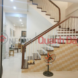 WHERE CAN YOU FIND A BEAUTIFUL YEN PHUC HOUSE LIKE THIS WHEN THE PRICE IS ONLY MORE THAN 4 BILLION TITS? _0