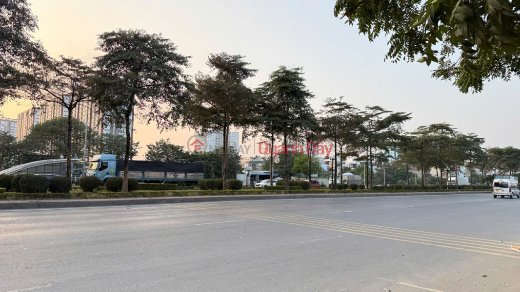 đ 27.5 Billion | HOUSE FOR SALE ON LY SON STREET - COMMERCIAL PROPERTY - ELEVATOR - CAR ACCESS - 55m2 X 7 FLOORS - 27.5 BILLION VND.