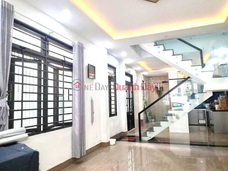 ► Góc Mặt Tiền Đầm Rong gần Chợ Đống Đa, 75m2, 4 tầng,7.x tỷ Niêm yết bán