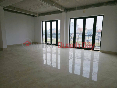 Corner building Ngoc Thuy, 90m x 8 floors, 7.5m frontage, sidewalk, car access, prime business location _0