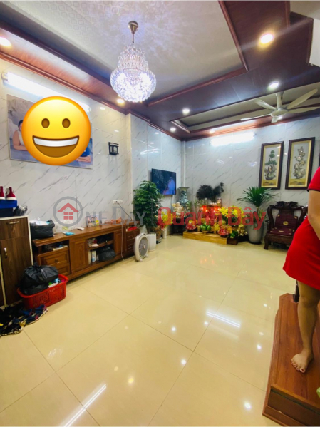 Property Search Vietnam | OneDay | Residential | Sales Listings EXTREMELY RARE. DONG TIEN DONG STREET, DONG DA: 46M2 x 4 storeys, RED CAR, ONLY 7.8 BILLION