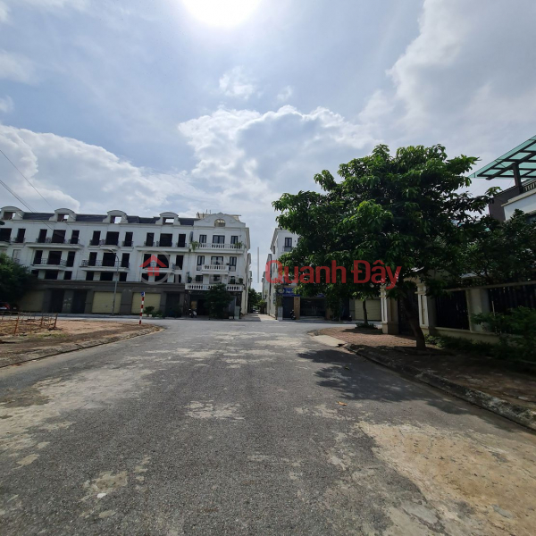 đ 9.88 Billion | 60m2 Resettlement Trau Quy, Gia Lam, Hanoi. 13m road through the project. Contact 0989894845