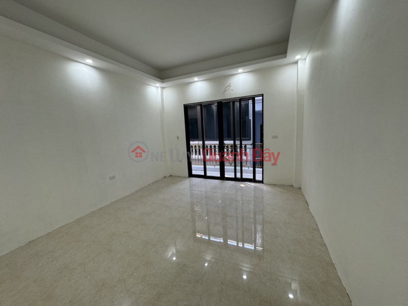 , Please Select, Residential, Sales Listings đ 8.5 Billion