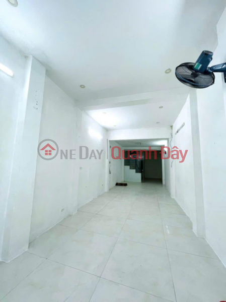 Business for rent on Hoang Ngan Street, 12 million, 58m2 x 1 floor, clean business, Spa, Showroom Vietnam Rental đ 12 Million/ month