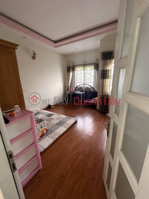 OWNER NEEDS TO SELL URGENTLY House at Thuan Giao Street 33, Thuan An City, Binh Duong Province _0