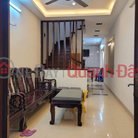 House for rent in Dinh Cong street, 50m x 4 floors, 4 bedrooms, 3 bathrooms, price 13 million\/month _0