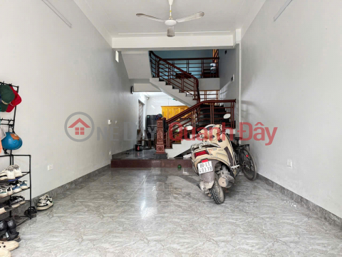 3-storey house for sale, group 11, Quang Minh town, Me Linh. New house, fully furnished, 2 open sides _0