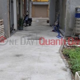 BEAUTIFUL HOUSE IN THE CENTER OF THACH BAN, 42M2 – ELEVATOR – GARAGE – NEAR THE LAKE _0