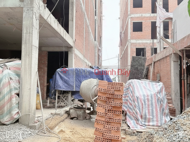O2044 Land in Vuon Lai, District 12, Ho Chi Minh City, Shared Ownership, Square plot, Alley access, 4x17m, 5.x billion VND (x is small) Sales Listings