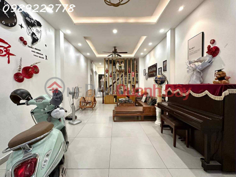 HOUSE FOR SALE ON THICH QUANG DUC GIAP STREET, PHAN DANG LUU - WARD 5 - AREA 95M2 (4x24) ENOUGH BRANCHES - ALLEY ACCESSIBLE FOR 7-SEAT CARS - _0