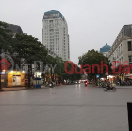 Urgent sale of houses on Tran Hung Dao street, Hoan Kiem district, Hanoi _0