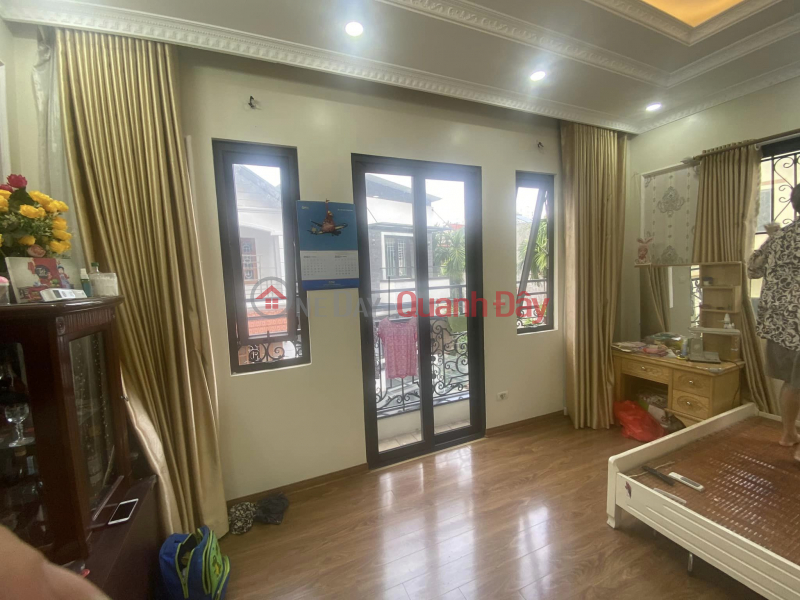 Selling a 56m2 house on Nghi Tam street, Tay Ho, Cars, Top business 10.8 Billion VND | Vietnam, Sales, đ 10.8 Billion