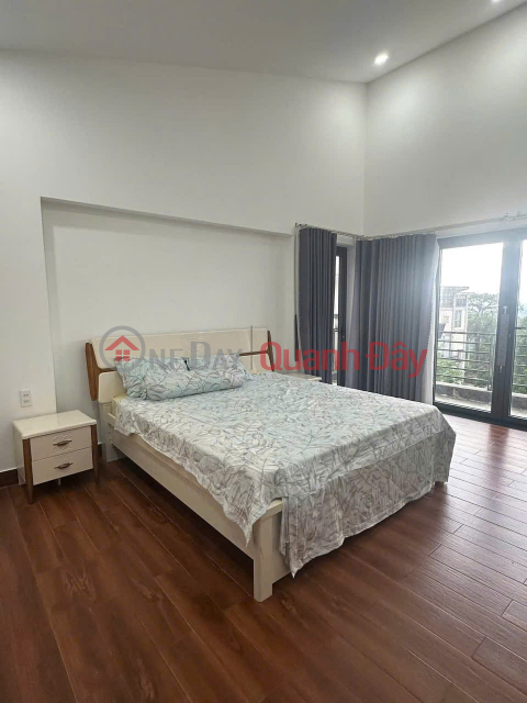 Cho thuê villa sân vườn đầy đue nội thất giá 30 triệu khu du lịch Nam Hồ Đà Lạt Lâm Đồng _0