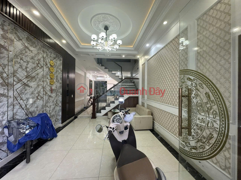 Please Select | Residential, Sales Listings đ 6 Billion