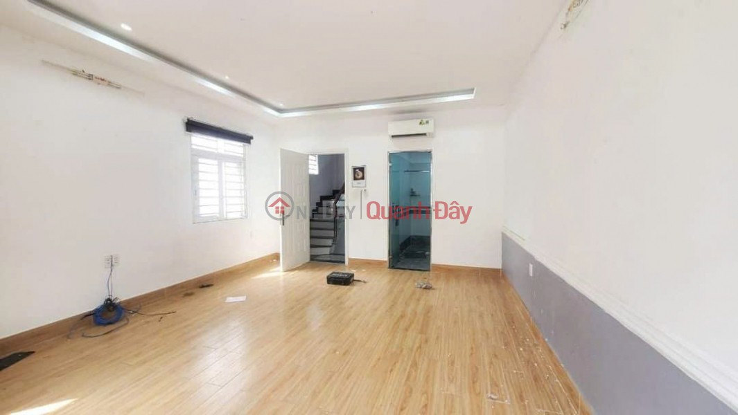 Property Search Vietnam | OneDay | Residential | Rental Listings Corner house, 2-sided alley in Phan Xich Long area, 4.8x10m, 3 bedrooms