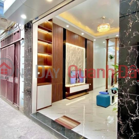 Room for rent only 2.5 million\/month\/room at Nam Du Linh Nam, near the market, nice and airy room _0