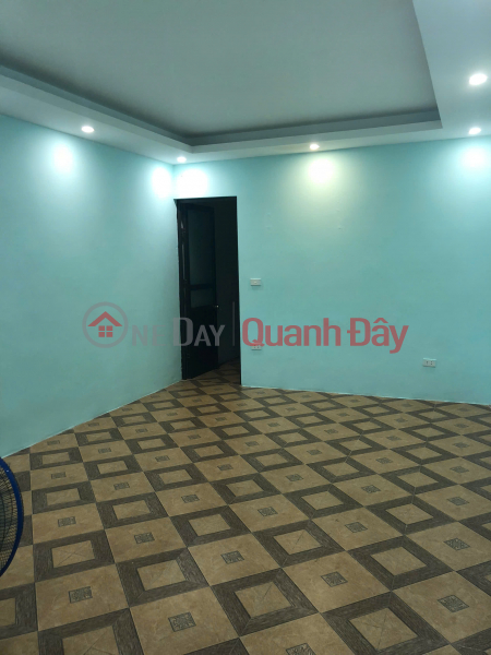 Cho thuê căn hộ TT Tầng 4 ngõ 165 Tây Sơn, 60m2, 2 ngủ, 1 WC, 8 Triệu | Việt Nam Cho thuê đ 8 triệu/ tháng