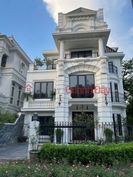 CIPUTRA 4-story villa with elevator, 305m2 area, 17m frontage, corner plot, 138 billion VND, Tu Liem District. Sales Listings