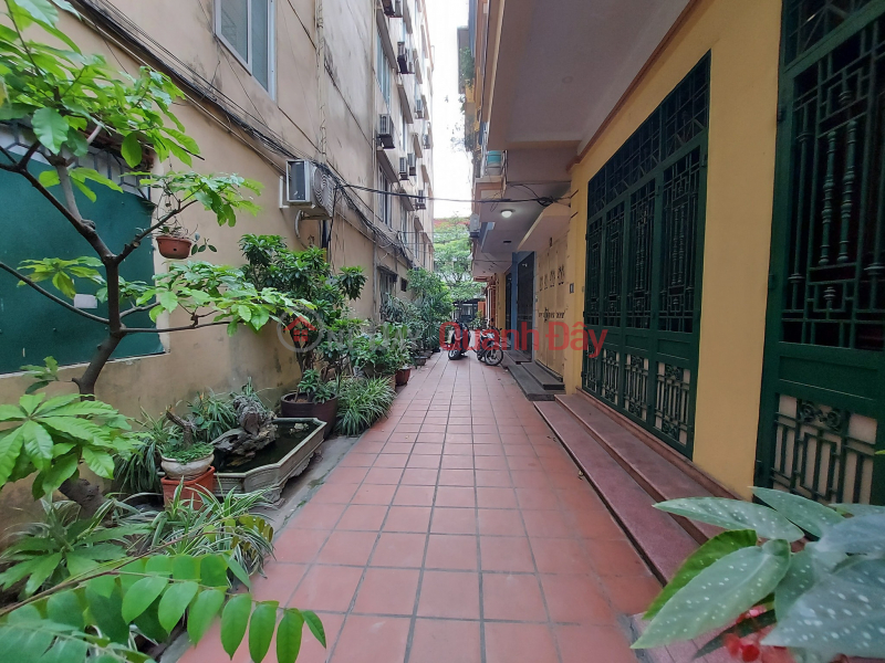 Bán nhà dân xây Thanh Xuân - Nhà cao cửa rộng- Anh ninh tuyệt đối- 40m2 Niêm yết bán